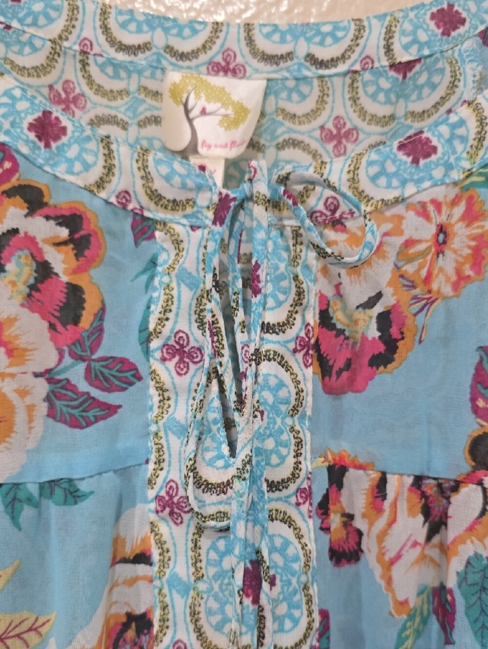 🌺fig and flower Light Blue Floral Peasant Tunic - Picture 5 of 8